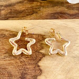 NEW 18K Gold Filled Star Hoop Earrings
